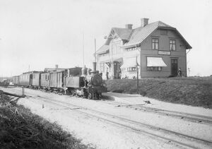 Östergötland-Borg och Löt-Kneippbadens järnvägsstation 1.jpg
