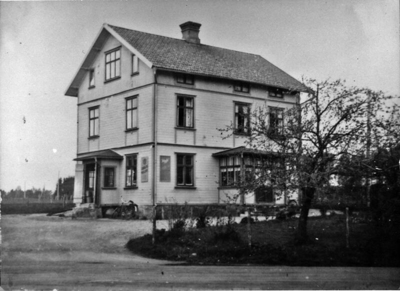 Fil:Västergötland-Väne-Åsaka-ÅBHF 30 024 01.jpg