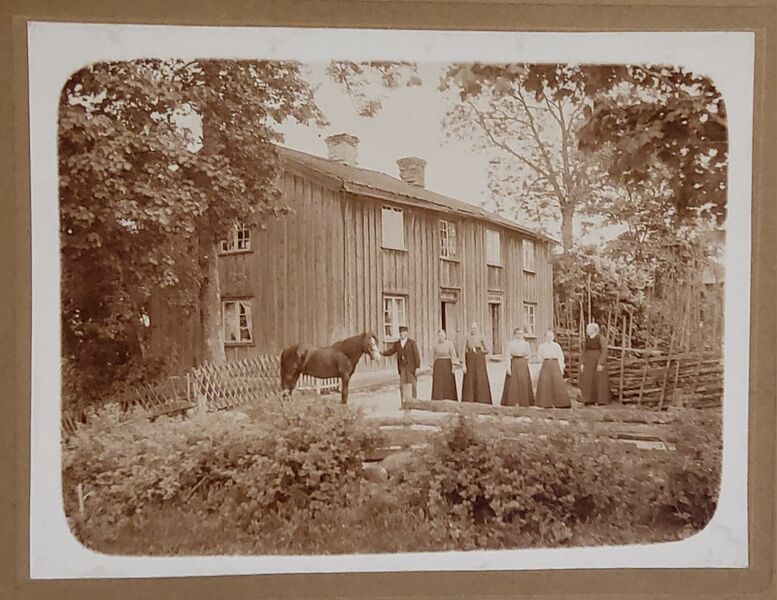 Fil:Dalsland-Mo-DärFramme.jpg