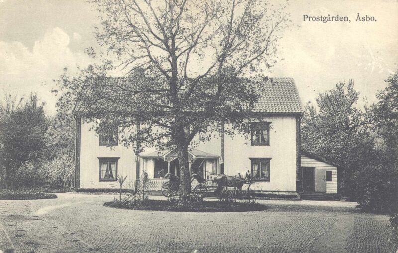 Fil:Östergötland-Åsbo-Åsbo Prostgård Vykort.jpg