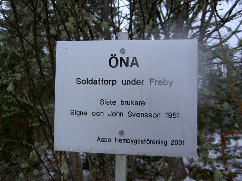 Fil:Östergötland-Åsbo-Öna (Freby) torpmärkning.jpg