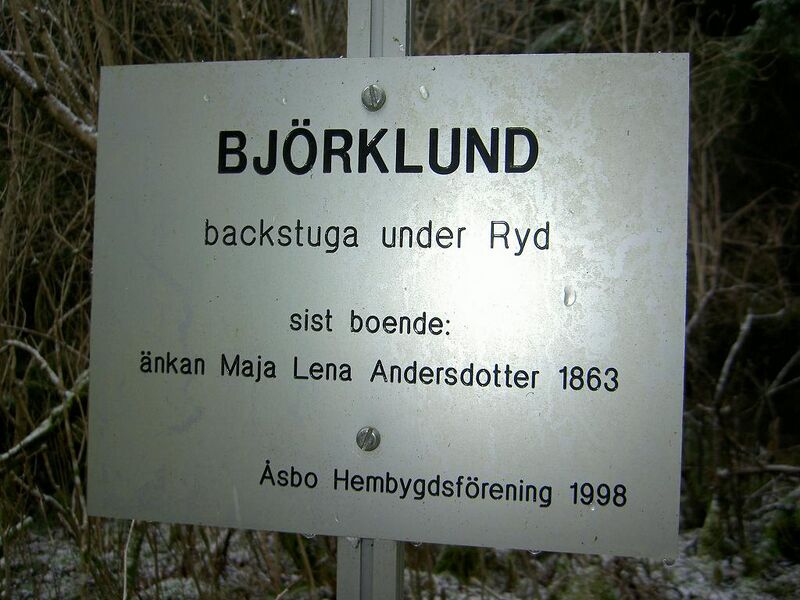 Fil:Östergötland-Åsbo-Björklund (Ryd) torpmärkning.jpg