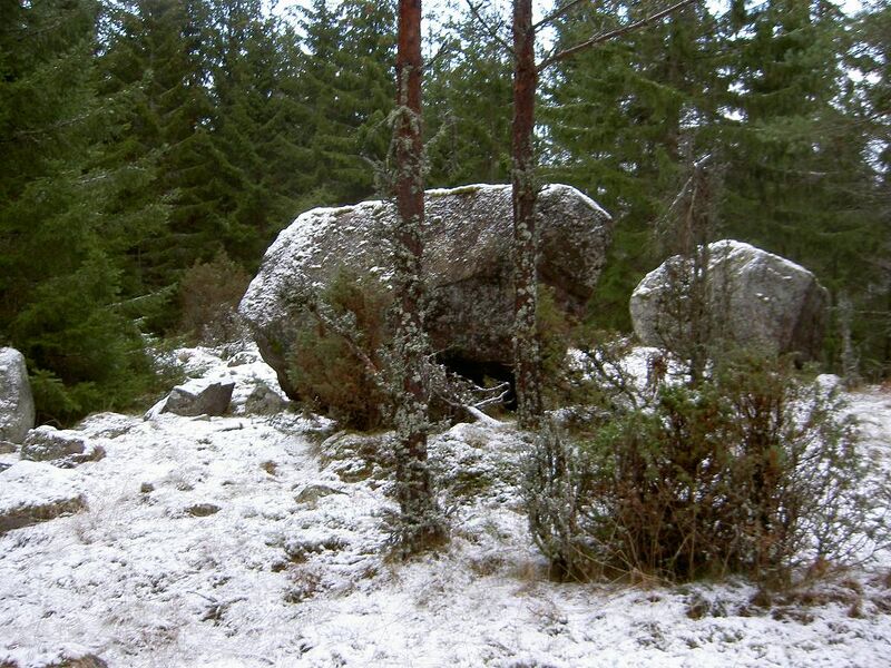 Fil:Östergötland-Åsbo-Bygget (Bensäter) vägvisare.jpg