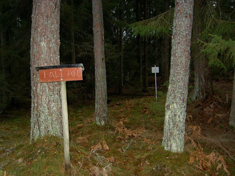 Fil:Östergötland-Åsbo-Fällan-Kvarnkullastugan (Kvarnkulla) omgivning.jpg