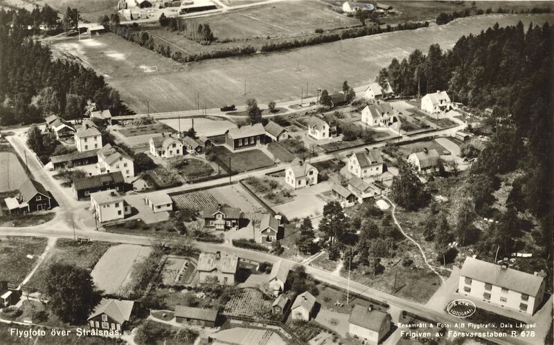 Fil:Östergötland-Åsbo-Strålsnäs-Flygfoto-1955.2.jpg