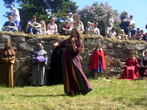 Dalaborg 700 år 6 juni 2004-25.jpg