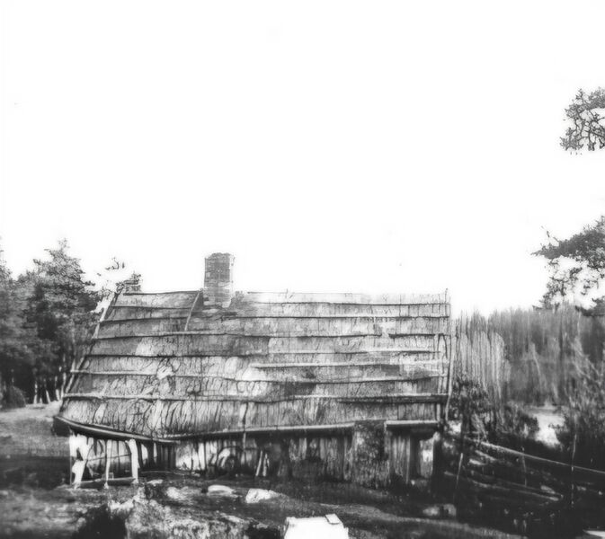 Fil:Dalsland-Ånimskog-BukölHuset från baksidan.jpg