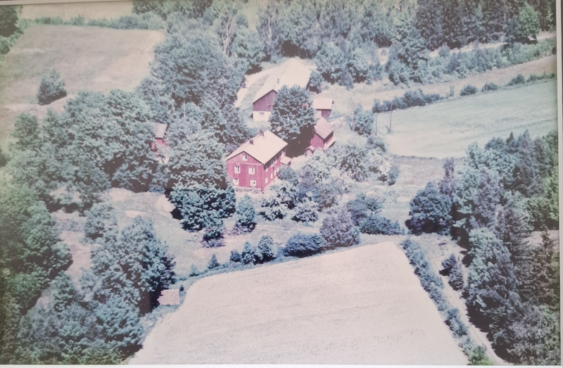 Fil:Dalsland-Ånimskog-Lilla Bräcke flygfoto.png