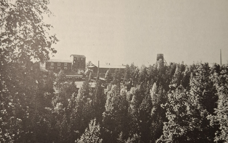 Fil:Dalsland-Fröskog-Stora strand vy från öster.png