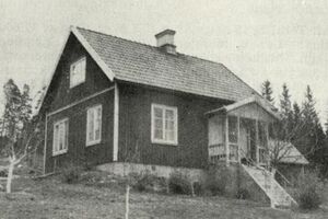 Dalsland-Mo-Finntorp Berget (Forsbacka).jpg