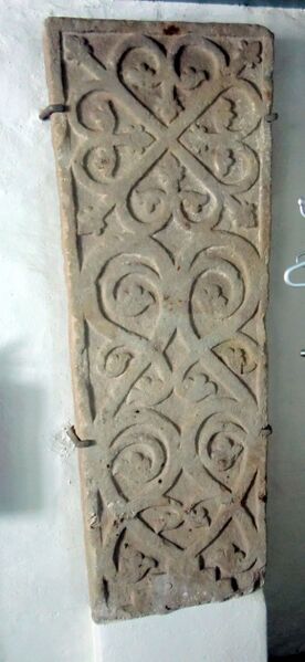 Fil:Liljesten i Bolstad kyrka.jpg