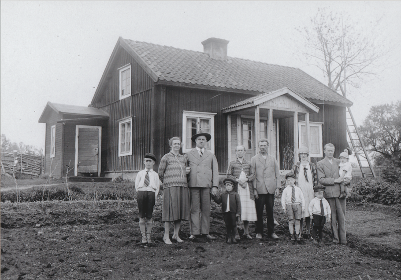 Fil:Småland-Högsby-Skrufshult Fam Johansson.png