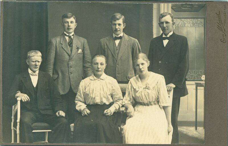 Fil:Västergötland-Väne-Åsaka-Gubbegård Bild-2.jpg